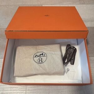 Hermes Orange Box with Cream Pouch
